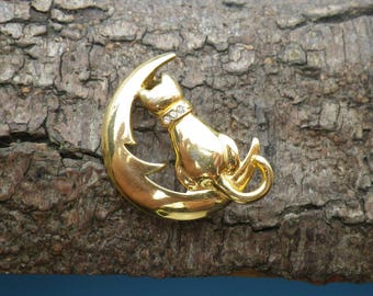 Vintage Gold Tone Cat Crescent Moon Rhinestone Brooch Pin