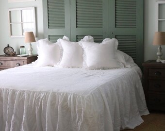Linen Coverlet, Linen Bedspread, Linen Blanket, Linen Throw. Queen Coverlet, King Coverlet. White. Gorgeous!