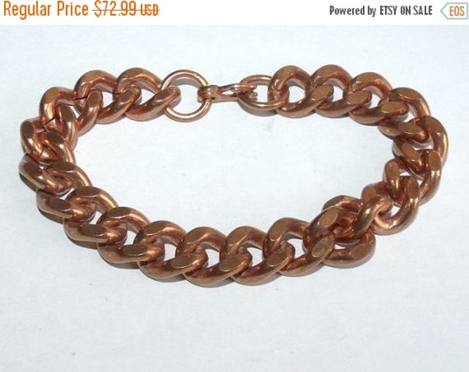 Storewide 25% Off SALE Beautiful Vintage Interlocking Chain Link Heavy Solid Copper Bracelet in Unique Masculine Style