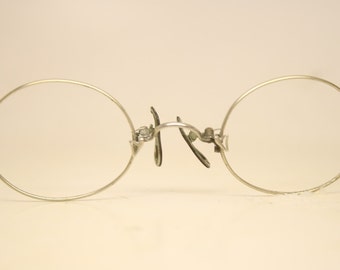 Antique Oval Hard Bridge Pince Nez Eyeglasses