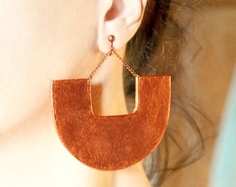 Boho earrings Clip earrings Bold earrings Clip on dangles Chunky big dangle African jewelry Boho jewelry Screw back earrings Copper earrings
