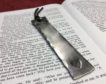 BOOKMARK Gift with Heart//customized 6th anniversary iron gift//book lovers gift//blacksmith made gift//one you love//elegant page keeper