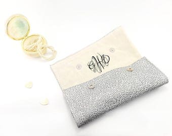 Monogrammed clutch Personalized purse Bridesmaid gift Monogram purse Leather personalized clutch bag Silver bridesmaid bag Monogram gift bag