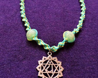 Heart Chakra Green Hemp Necklace