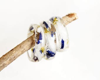 Daisy and Cornflower Ring, Resin Ring, Flower Ring, Resin Jewelry, Pressed Flowers, Flower Resin Ring, Nature Ring, Terrarium Ring, Nautical