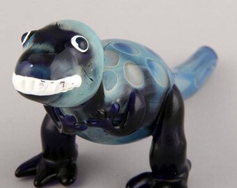 Pristine Pipes "Blue Dino" Glass Smoking Pipe