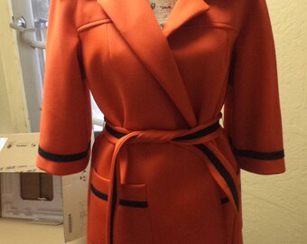 beautiful Lilli Ann coat