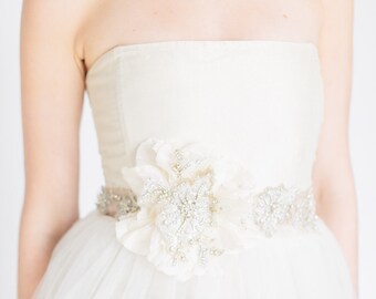 Bridal Wedding Sash, bridal accessory, wedding fashion, bridal sash, bridal belt, silk flower wedding sash, abigail grace bridal