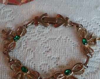 vintage green rhinestone bow bracelet