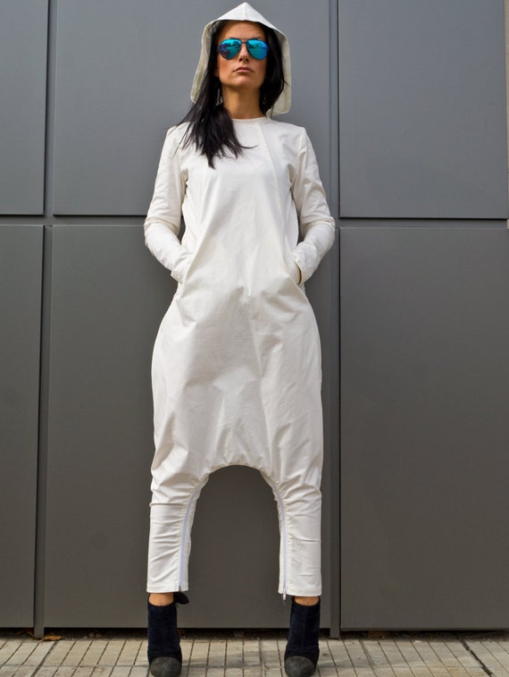 Amoddoma - Hijab White Fashion Loose Hooded Jumpsuit 