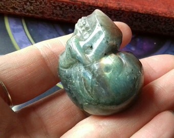 Beautiful Energy Charged Flashy Labradorite Hand Carved Crystal Skull - Crystal Healing, Consciousness, Crystal Energy Transmitter - LAB21