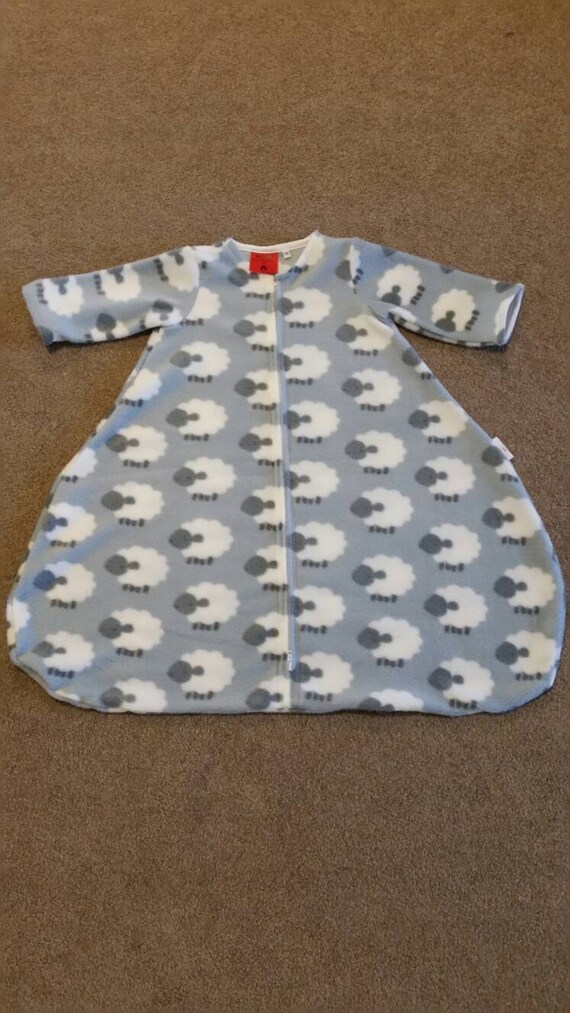 Hip friendly Sleeping bag specifically designed for a baby with Hip Dysplasia or Club Foot 6-12 months