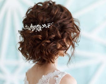 GENTLE WHITE | Bridal headpice, bridal hair vine, wedding hair accessory, rhinestone bridal vine