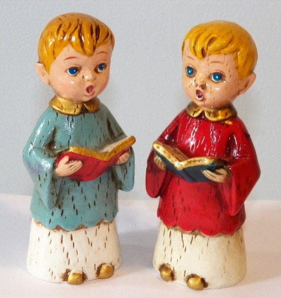 Set 2pcs Figurines Choir Boys Singing Christmas Decorations