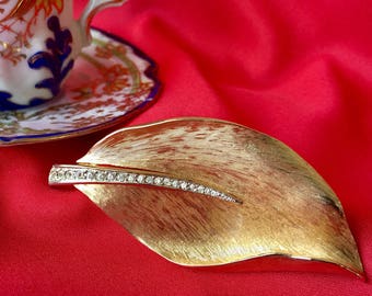 Vintage Gold Tone and Rhinestone Leaf Brooch, Vintage Brooch, Vintage Pin, Gold Brooch, Gold Pin, Rhinestone Brooch, Rhinestone Pin