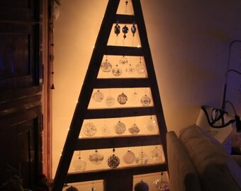 Wooden Christmas tree (small)