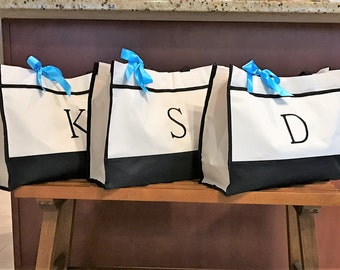 Personalized Bridesmaids Tote Bag as Monogrammed Bridesmaid Totes as Bridesmaid Gift for Bridal Party Gifts, Bridal Party Bags, Wedding