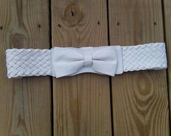 Vintage White Faux Leather Stretch Belt with Braided Accents and Bow Double Snap Closure