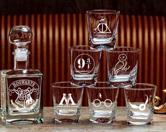Harry potter, Harry potter gift, Gift for men, Harry potter glasses, Groomsmen gift, Harry potter wedding gift, Hogwarts whiskey decanter