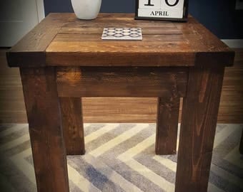 Wooden Farmhouse style rustic side table or end table | Distressed table | HGTV | Fixer Upper | Primitive furniture