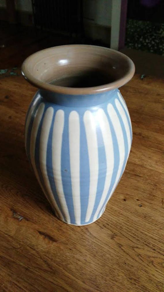 Prinknash Abbey Pottery slipware vase circa 1960s