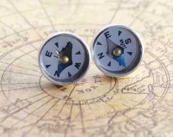 Working Compass Studs, Steampunk Compass Earrings, Graduation Gift, Wearable Tech Jewelry, Traveler gift, Geek Jewelry, Surgical Steel Studs
