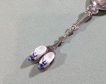 Vintage Collectible Souvenir Spoon Holland Dutch Ceramic Wooden Shoes Silver Plated Oxidized Fun to Collect Repurpose Upcycle Craft Project