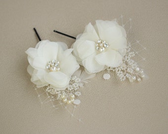 Ivory Bridal hair flower pins Bridal hair flower Bridal fascinator Bridal hair accessories