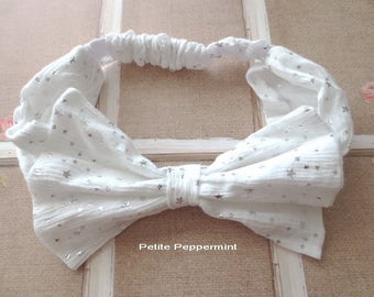 White Baby Bow Headband, Baby Headband, Baby Head Wrap, Soft Baby Headband, Toddler, Baby Turban, Big Bow Head band, White Toddler Hair Bow