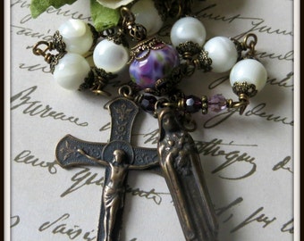 St. Therese Single Decade Pocket Rosary in White Mother of Pearl & Lampwork