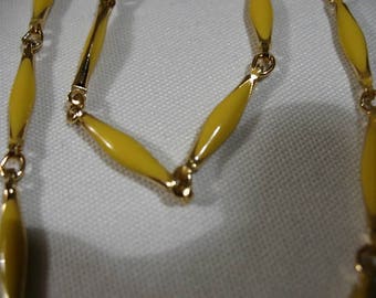 Vintage Gold Tone Link Necklace with Yellow Enamel