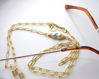 Eyeglass holder chain, Mom gift, eyeglass chain Grandma, Gold eyeglass chain with pea pod, personalized eyeglass chain, D-018