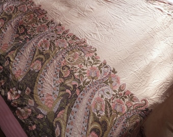 Vintage silk sari saree Indian floral fabric wrap w flowers LONG silk Indian dress craft w floral paisley design vintage silk fabric supply