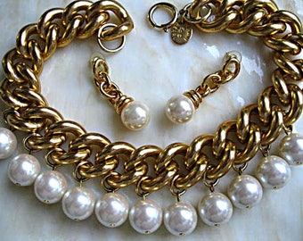 Pearl Drops Chain Choker, Vintage Erwin Pearl Huge Faux Pearls, Heavy Curb Chain Links Collar, Dangle Swing Globe Earrings, Winter Holiday