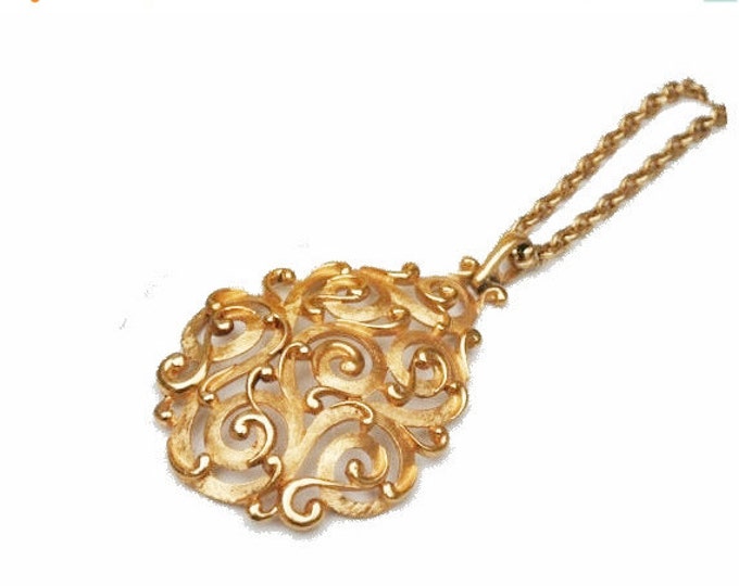 Crown Trifari necklace - Domed Pear shaped Pendant - Gold filigree - Mid century Vintage Jewelry