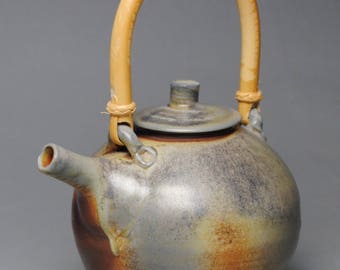 Wood Fired Teapot with Cane Handle G67