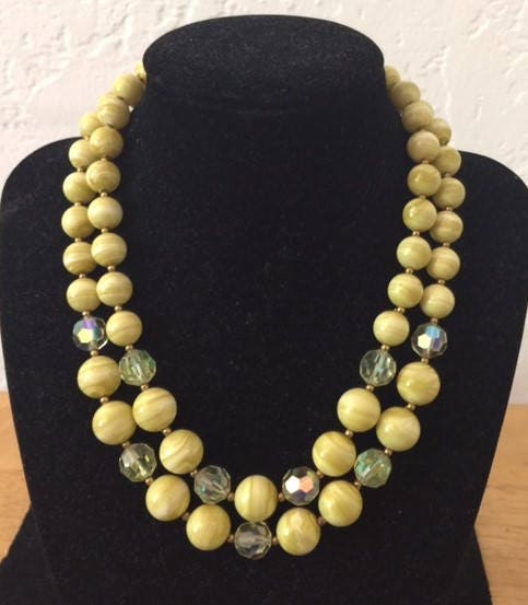 1950s Necklace Double Strands Of Pale Yellow Marbled Lucite