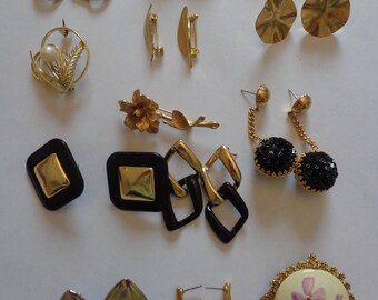 Vintage Jewelry Lot Earrings and Brooches Vintage Jewelry Bundle Vintage Jewerly Vintage Variety of Jewerly Vintage
