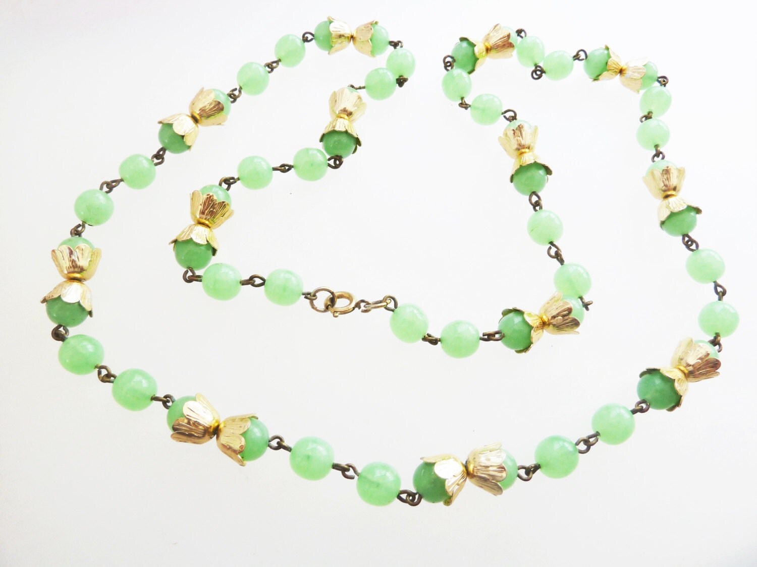 Vintage Art Deco Style Green Peking Glass Bead Necklace With 2391