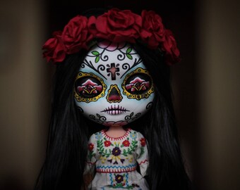 Custom Blythe Dolls For Sale by Lupita . Oaak custom blythe.