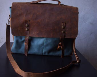 Canvas Messenger Bags, Leather Bags, Laptop Crossbody Bags, Unisex Messenger Corporate Gift Bags - Designed and Manufactured by CPS