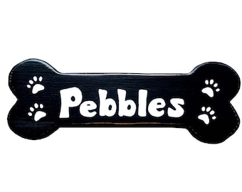 Small Pet Name Sign, With Paw Prints, Bone Shape Sign, Family Pet Name, Personalized Pet Sign, Doghouse Sign, Wooden Sign, Dog Name Sign,