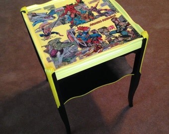 Vintage comic book TABLE AVENGERS Assemble - Vintage MARVEL Comic Books / Antique Art Deco Table- - Awesome and Unique signed art