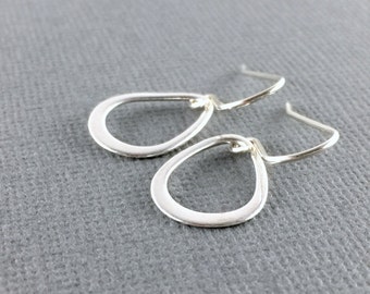 earrings silver teardrop simple