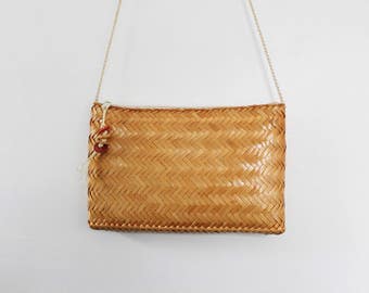 Vintage Woven Straw Crossbody Purse / Wicker Purse / Rattan Purse / Boho
