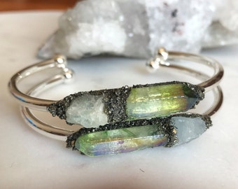 Celestial Jewelry, aquamarine bracelet, gift-for-her, boho jewelry, silver bracelet, raw aquamarine, birthstone jewelry, healing crystals