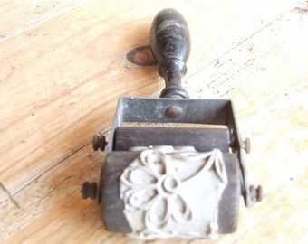 Embroidery Ink Roller//Linen Ink Roller//stamp for Material//Antique French Linen Roller //