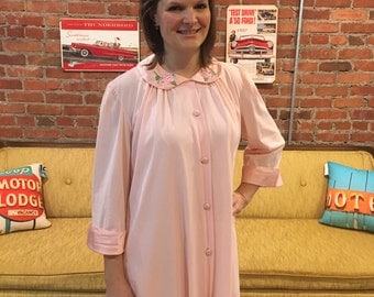 Vintage 50s "Artemis" Medium Pink Full Length Robe/ House Coat with FREE SHIPPING