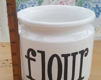 Vintage T.G. Green Flour jar/pot/cannister from the 'Spectrum' range, 1970s,