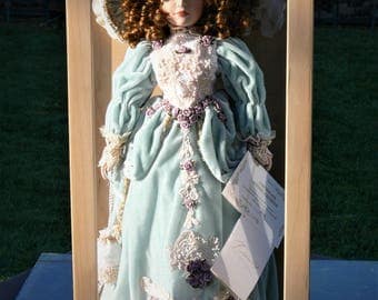 Christmas around the world doll sophie elizabeth #3794